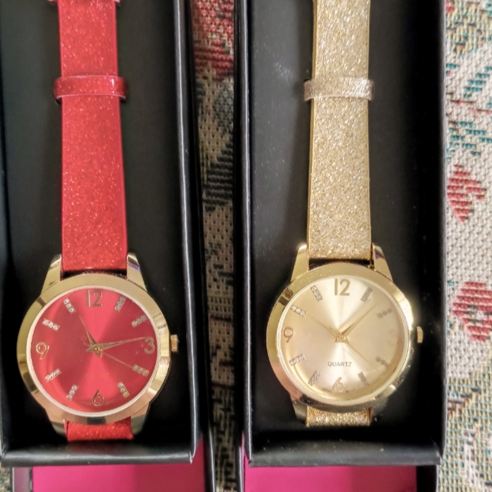 Avon red or gold sparkle watch